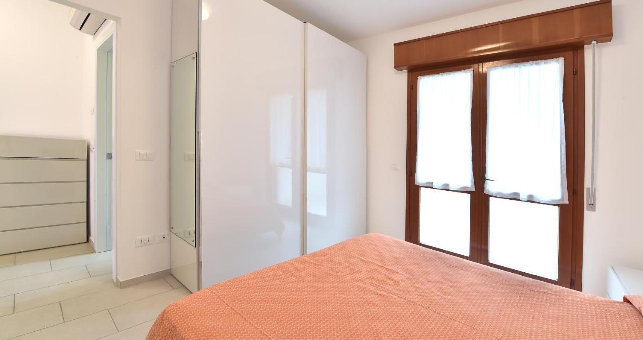 Villa Rosa Lignano Sabbiadoro Bagian luar foto